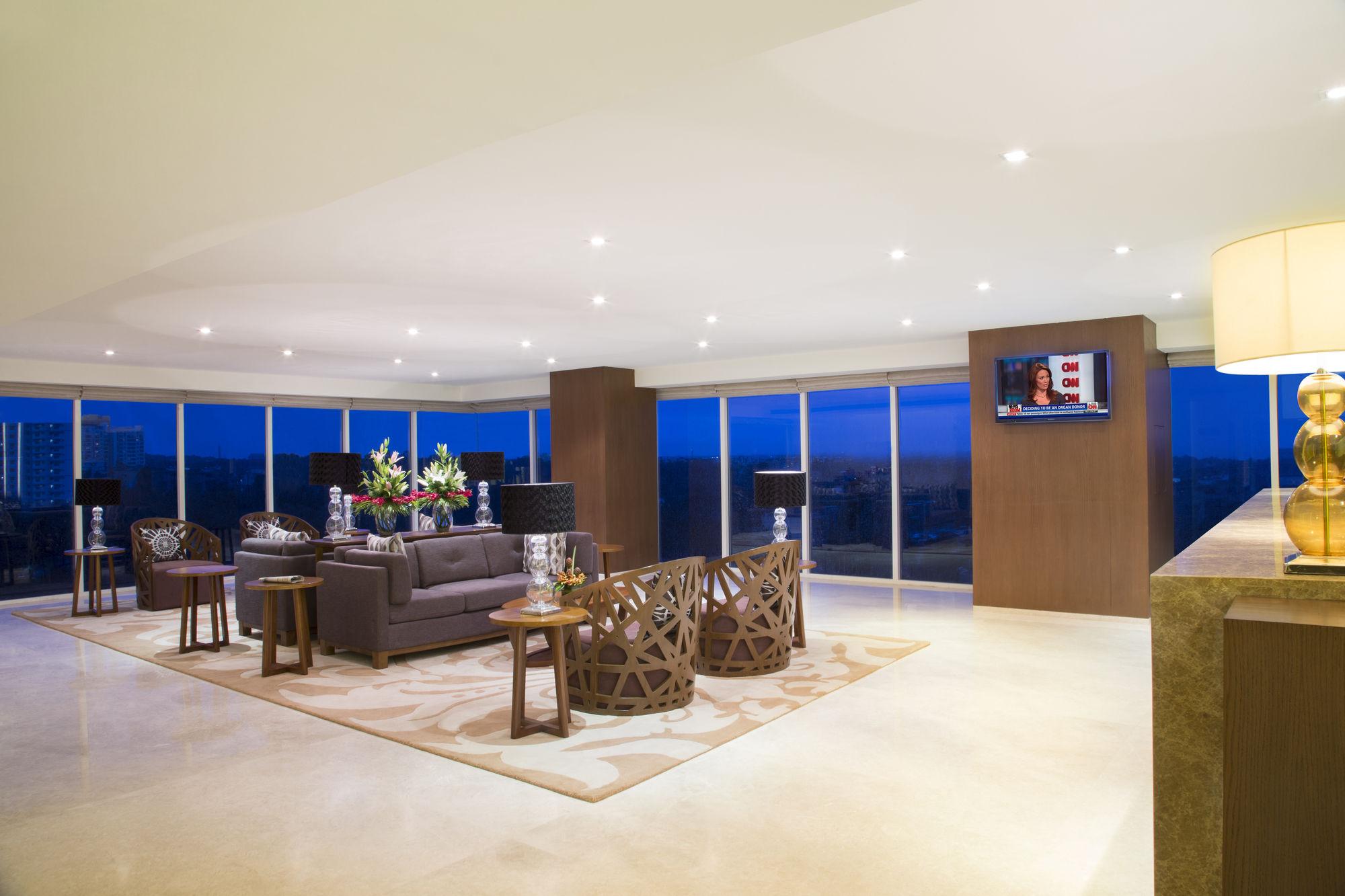 Oakwood Residence Whitefield Bangalore Extérieur photo