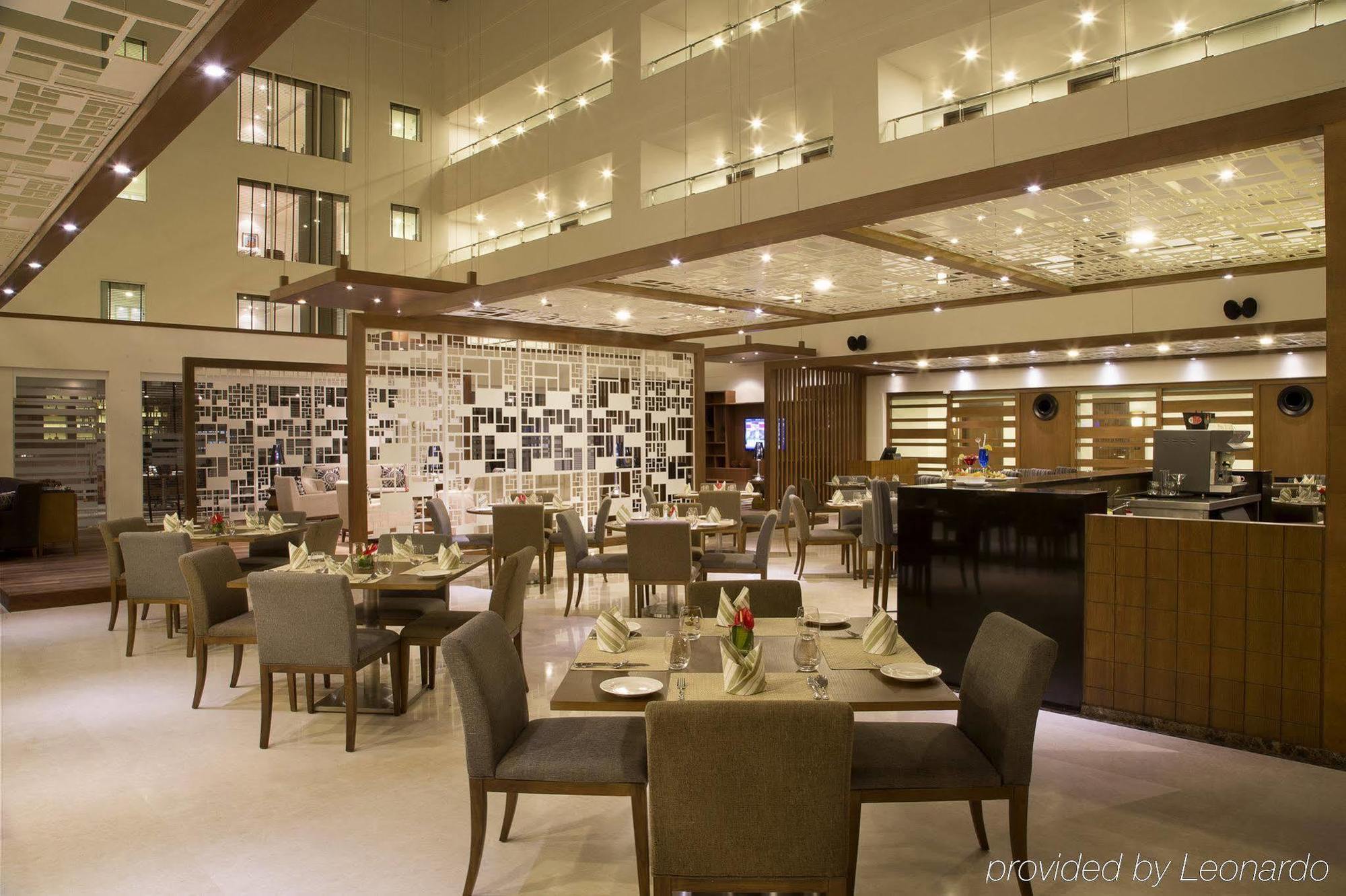 Oakwood Residence Whitefield Bangalore Extérieur photo